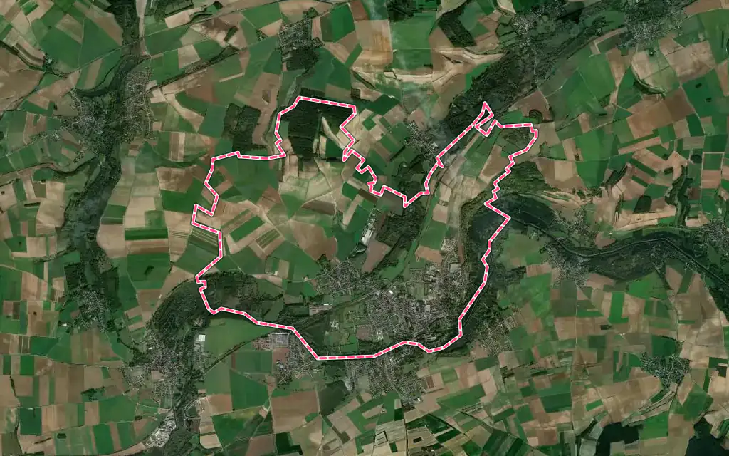 Vue satellite de Corbie avec ses contours administratifs