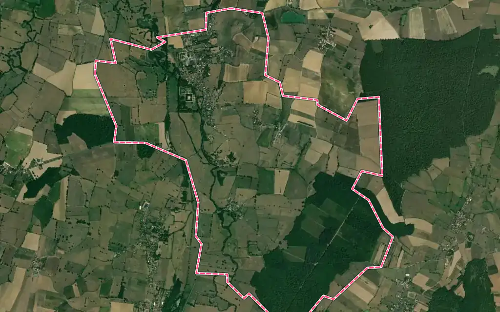 Vue satellite de Cormatin avec ses contours administratifs