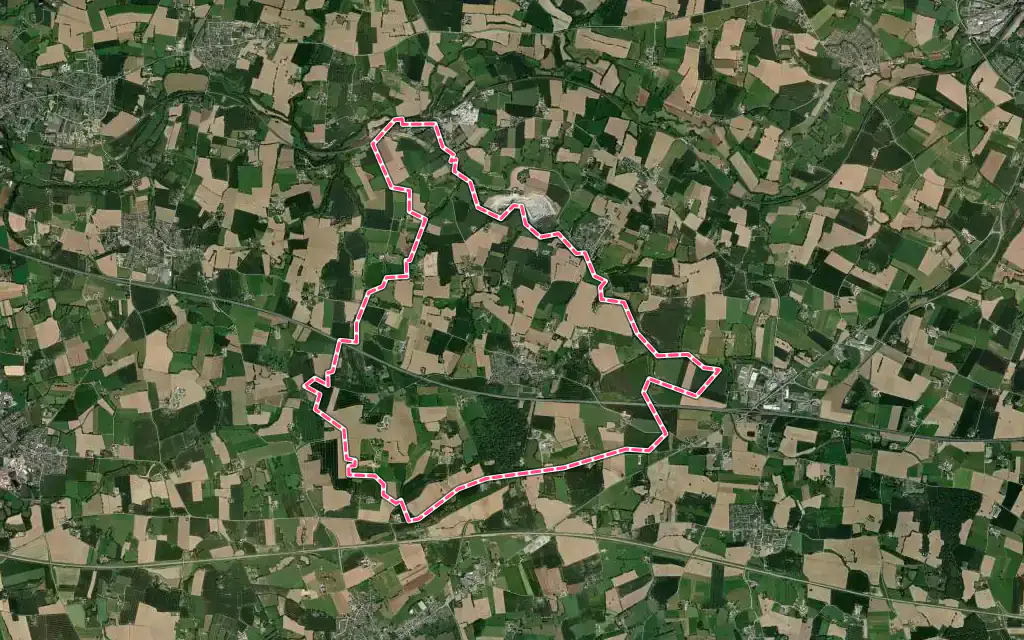Vue satellite de Cornillé avec ses contours administratifs