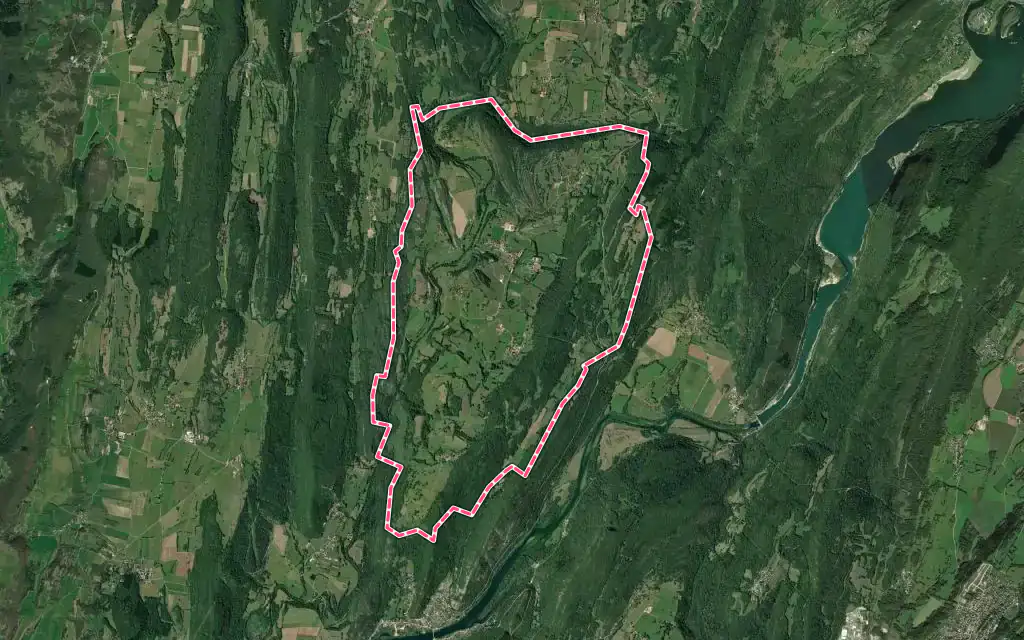 Vue satellite de Cornod avec ses contours administratifs