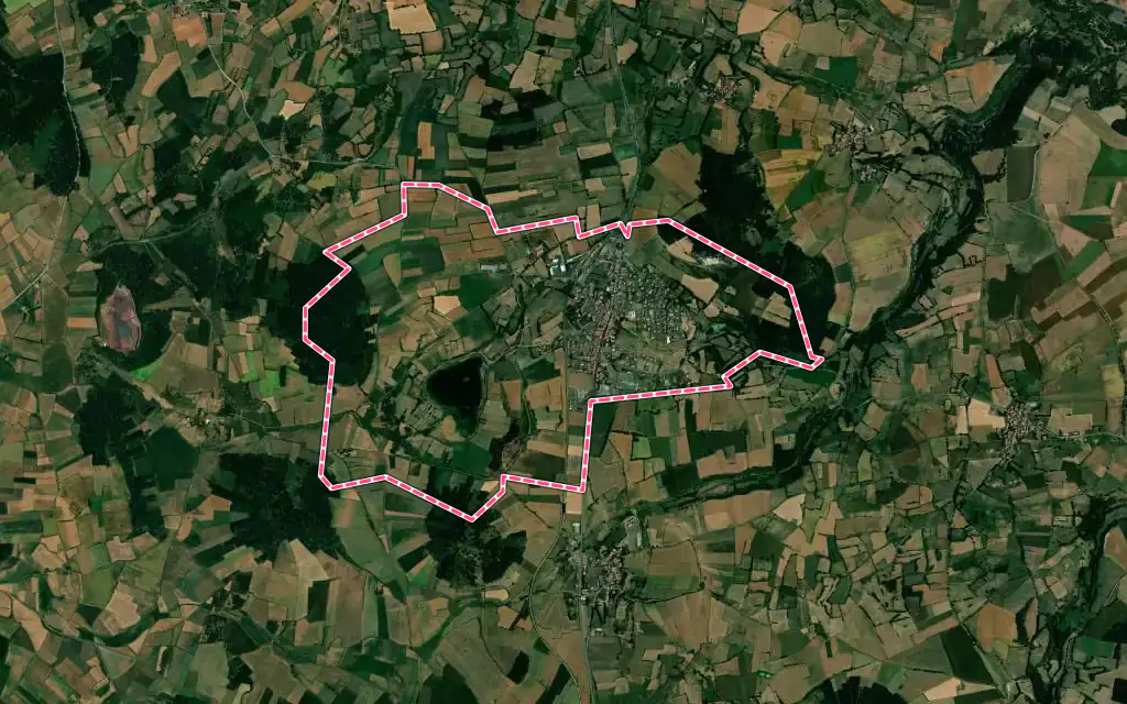 Vue satellite de Costaros avec ses contours administratifs
