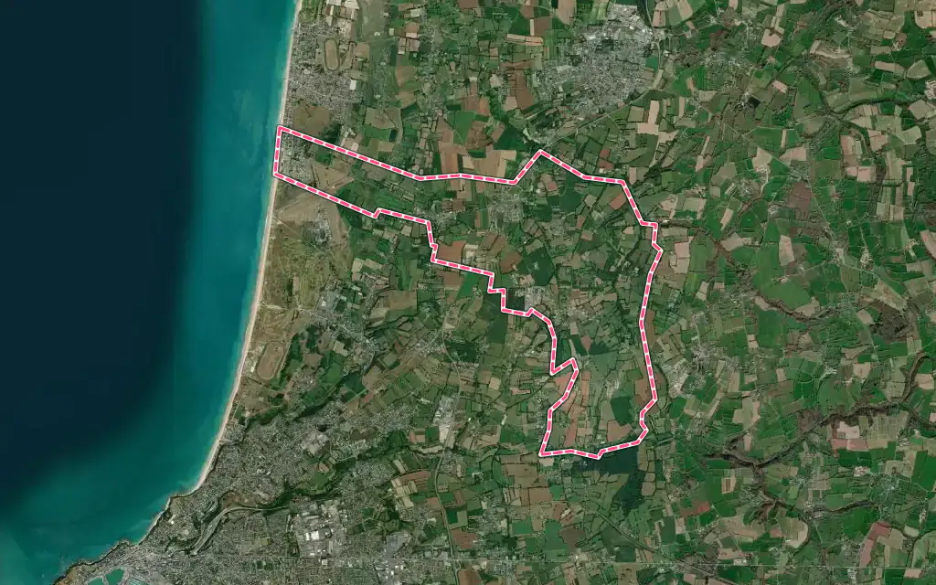 Vue satellite de Coudeville-sur-Mer avec ses contours administratifs