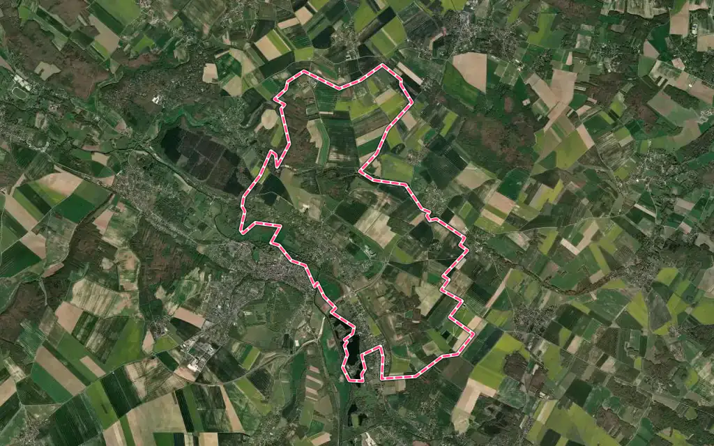 Vue satellite de Coulombs avec ses contours administratifs