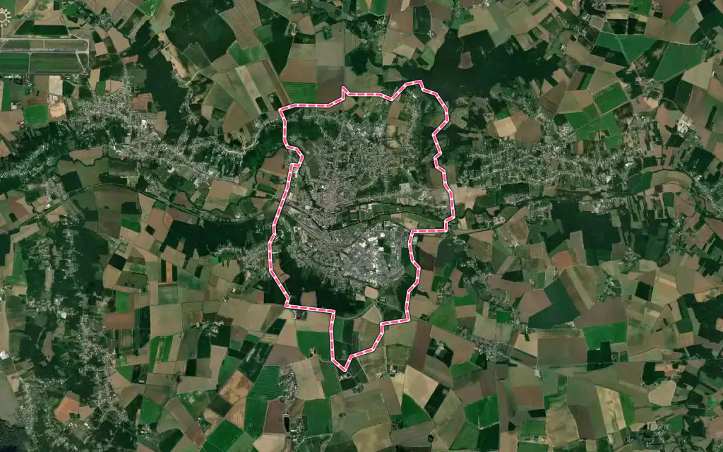 Vue satellite de Coulommiers avec ses contours administratifs