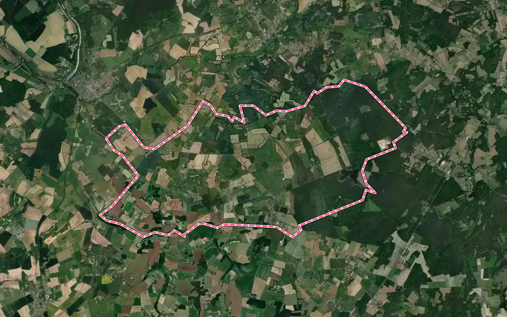 Vue satellite de Courcelles-la-Forêt avec ses contours administratifs