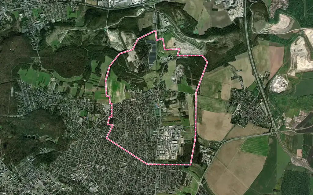 Vue satellite de Courtry avec ses contours administratifs