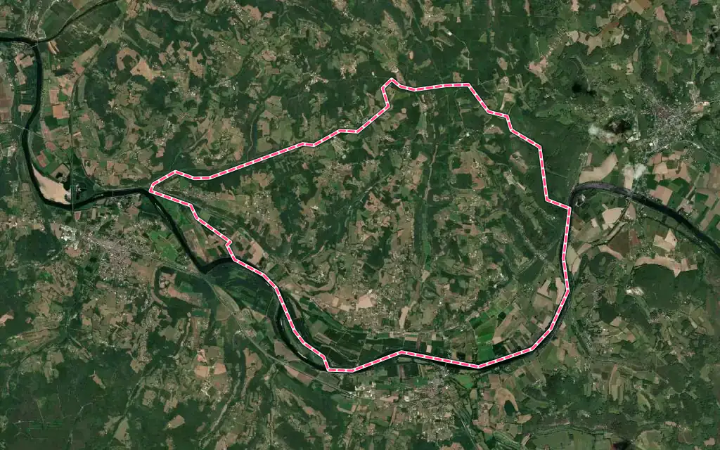 Vue satellite de Coux et Bigaroque-Mouzens avec ses contours administratifs