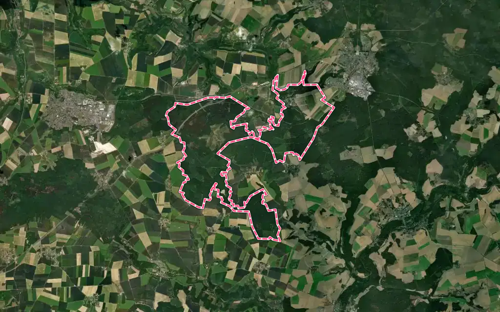 Vue satellite de Coyolles avec ses contours administratifs
