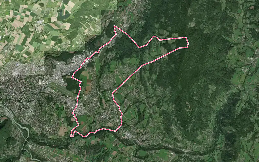 Vue satellite de Cranves-Sales avec ses contours administratifs