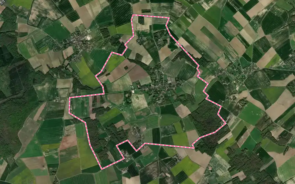 Vue satellite de Cravent avec ses contours administratifs