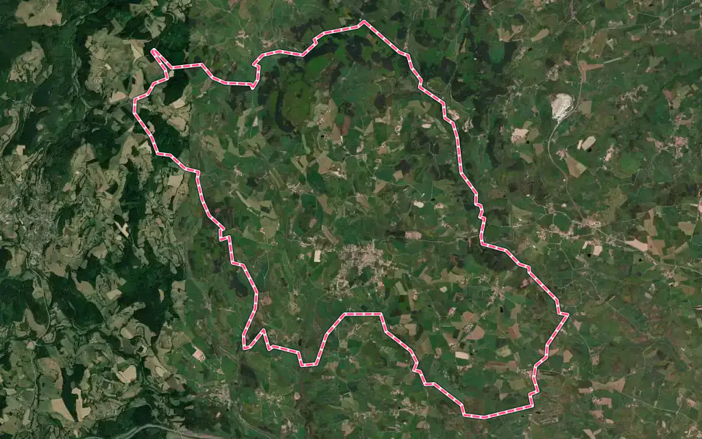 Vue satellite de Cremeaux avec ses contours administratifs