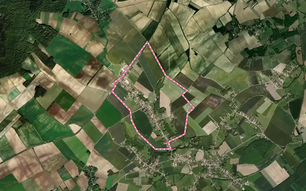Vue satellite de Crésantignes avec ses contours administratifs