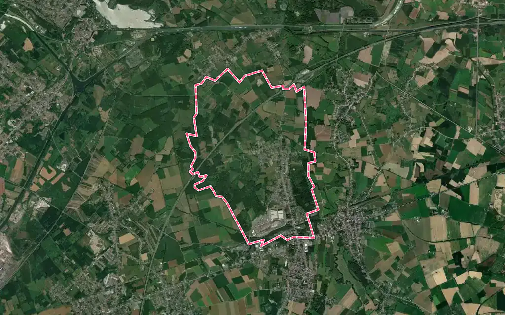 Vue satellite de Crespin avec ses contours administratifs