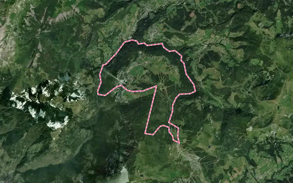 Vue satellite de Crest-Voland avec ses contours administratifs