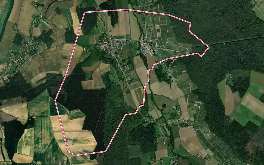 Vue satellite de Crézancy avec ses contours administratifs