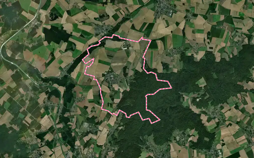 Vue satellite de Crisolles avec ses contours administratifs