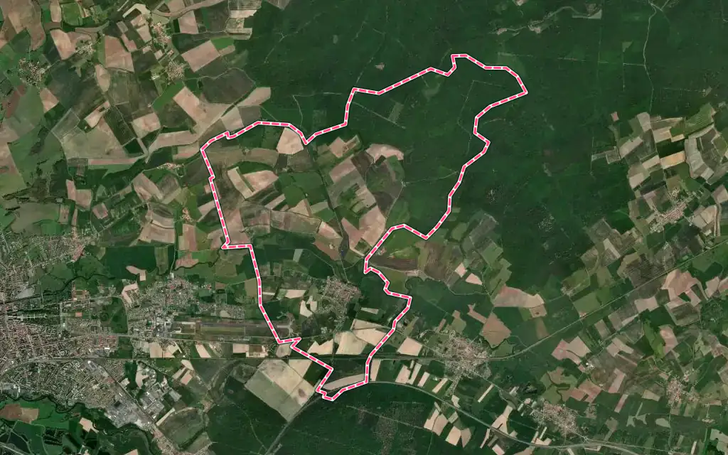 Vue satellite de Croismare avec ses contours administratifs