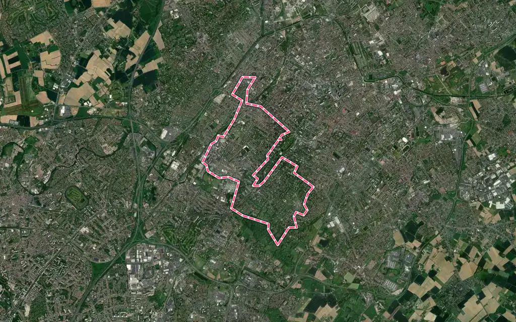 Vue satellite de Croix avec ses contours administratifs
