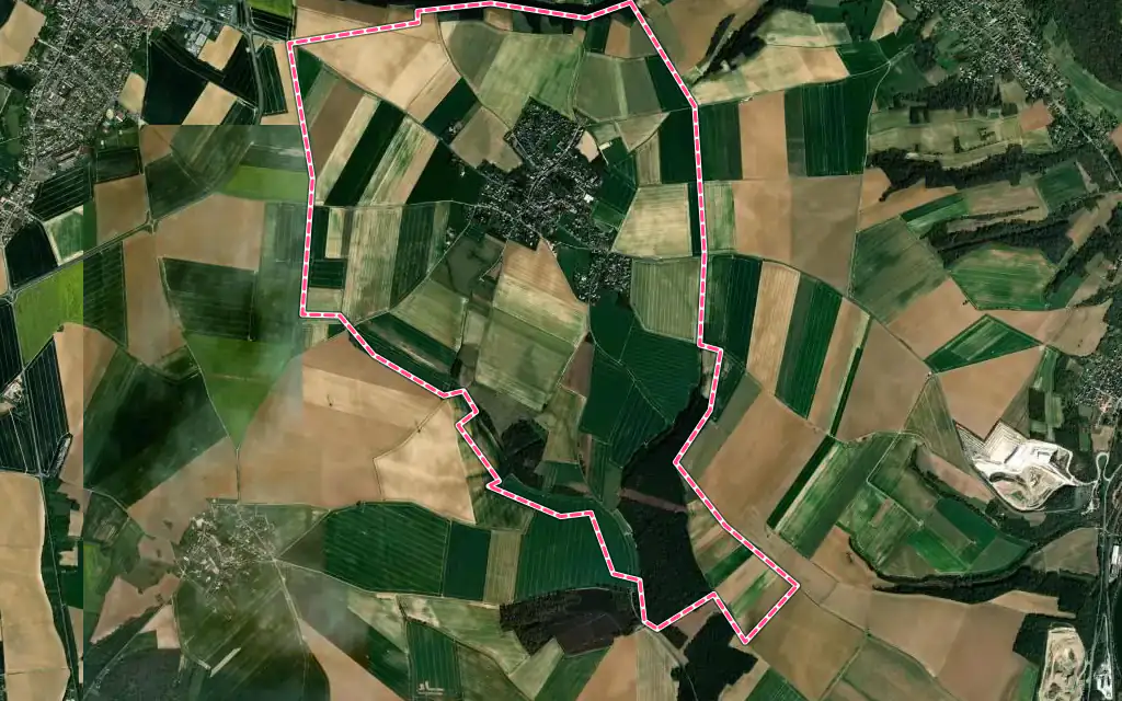 Vue satellite de Crouy-en-Thelle avec ses contours administratifs