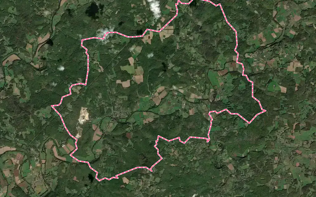 Vue satellite de Cubjac-Auvézère-Val d'Ans avec ses contours administratifs