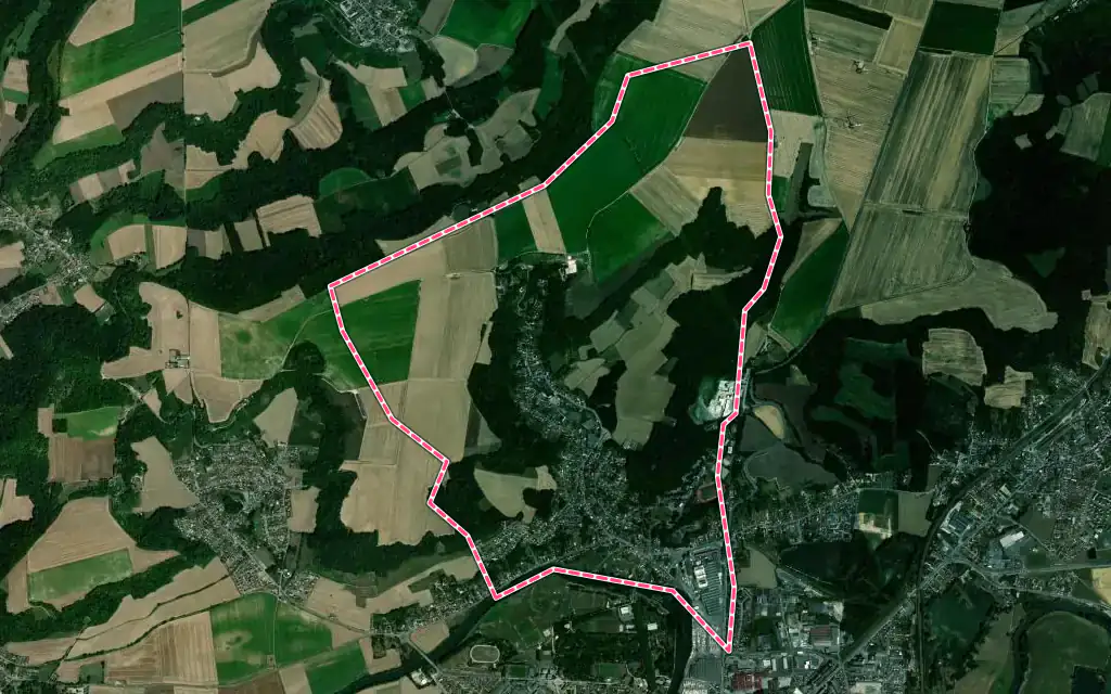 Vue satellite de Cuffies avec ses contours administratifs