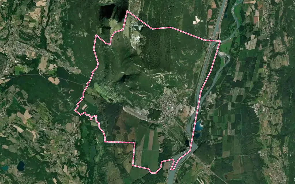 Vue satellite de Culoz-Béon avec ses contours administratifs