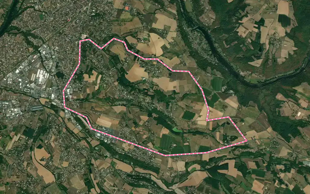 Vue satellite de Cunac avec ses contours administratifs