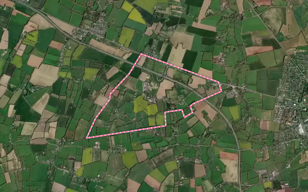Vue satellite de Cussy avec ses contours administratifs