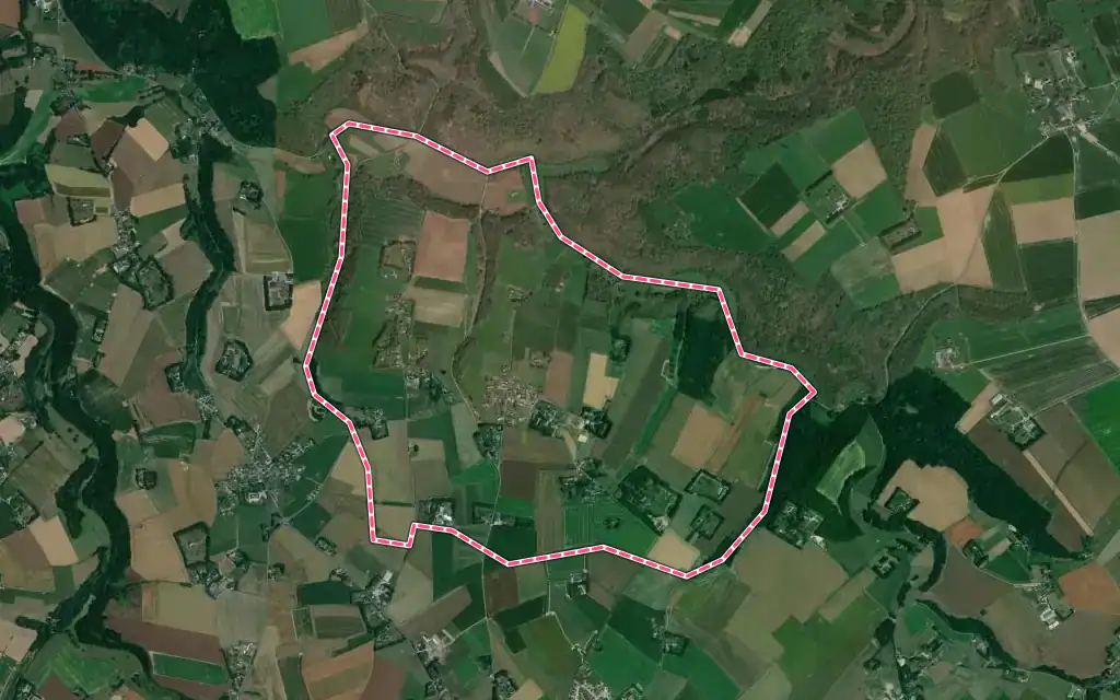 Vue satellite de Cuverville avec ses contours administratifs