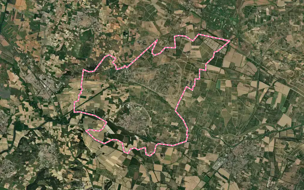 Vue satellite de Cuxac-d'Aude avec ses contours administratifs