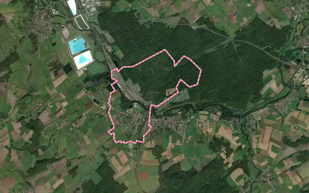 Vue satellite de Damelevières avec ses contours administratifs