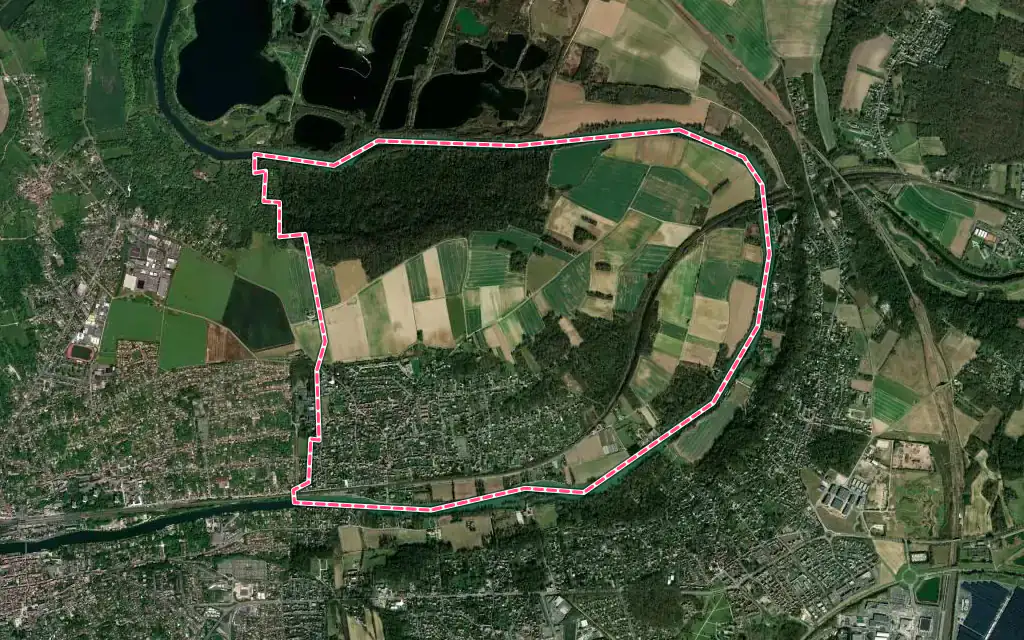 Vue satellite de Dampmart avec ses contours administratifs