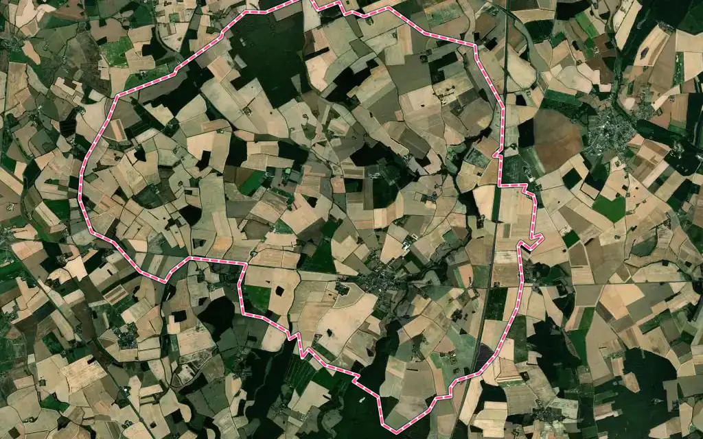 Vue satellite de Danzé avec ses contours administratifs