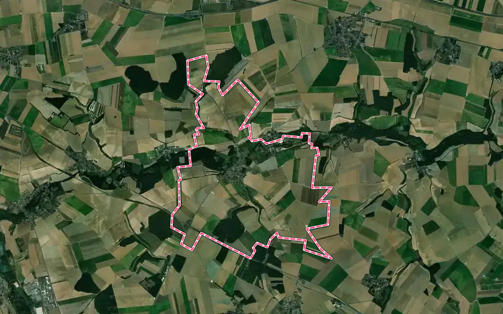 Vue satellite de Démuin avec ses contours administratifs