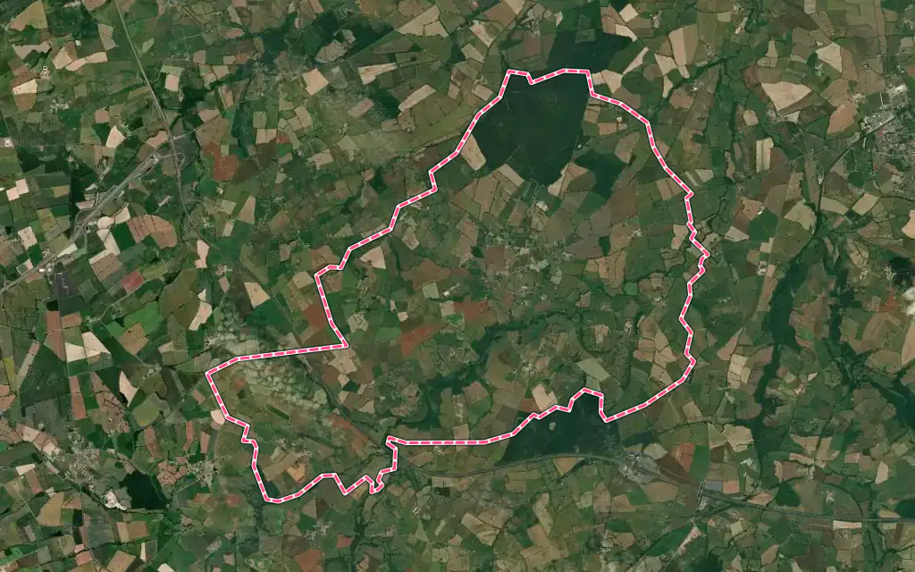 Vue satellite de Deneuille-les-Mines avec ses contours administratifs