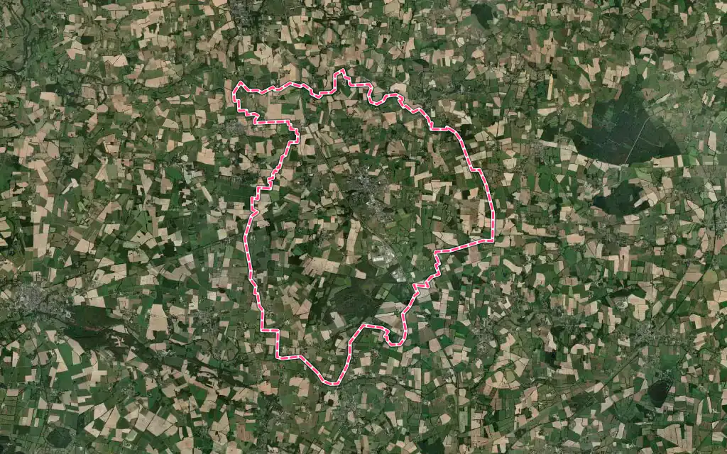 Vue satellite de Derval avec ses contours administratifs