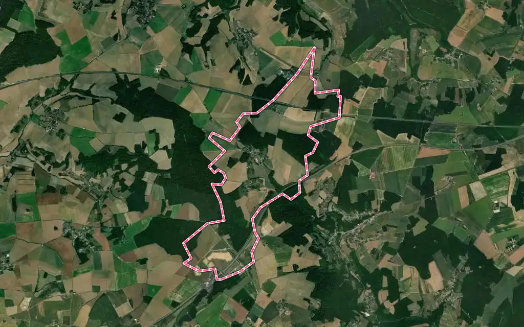 Vue satellite de Dhuisy avec ses contours administratifs
