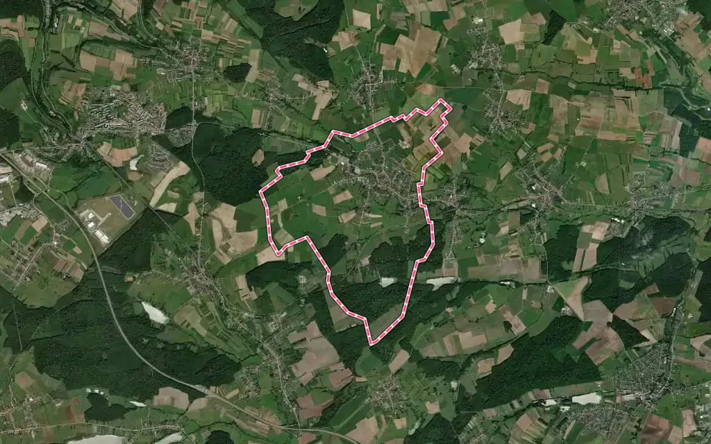 Vue satellite de Diebling avec ses contours administratifs