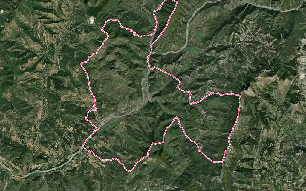 Vue satellite de Digne-les-Bains avec ses contours administratifs