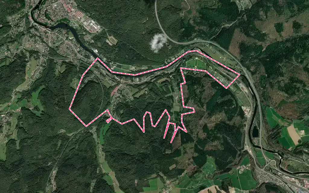 Vue satellite de Dinozé avec ses contours administratifs