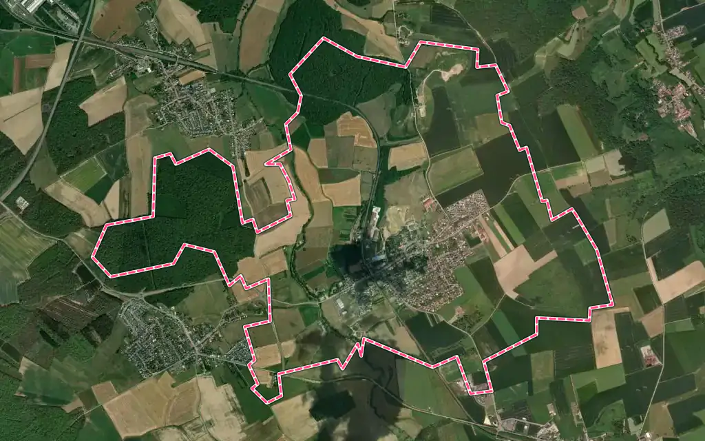 Vue satellite de Distroff avec ses contours administratifs