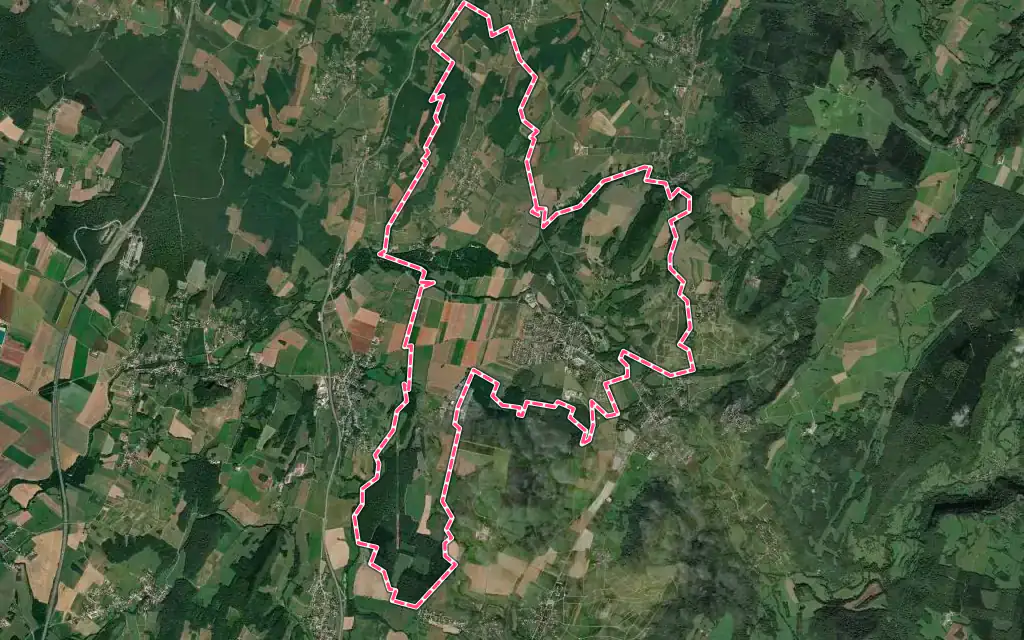 Vue satellite de Domblans avec ses contours administratifs