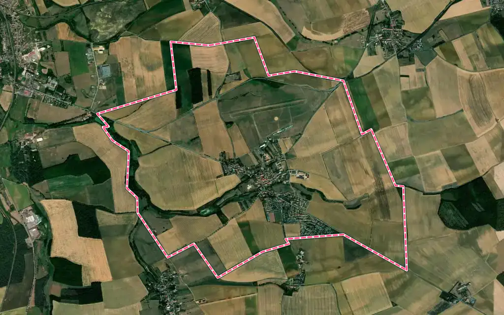 Vue satellite de Doncourt-lès-Conflans avec ses contours administratifs