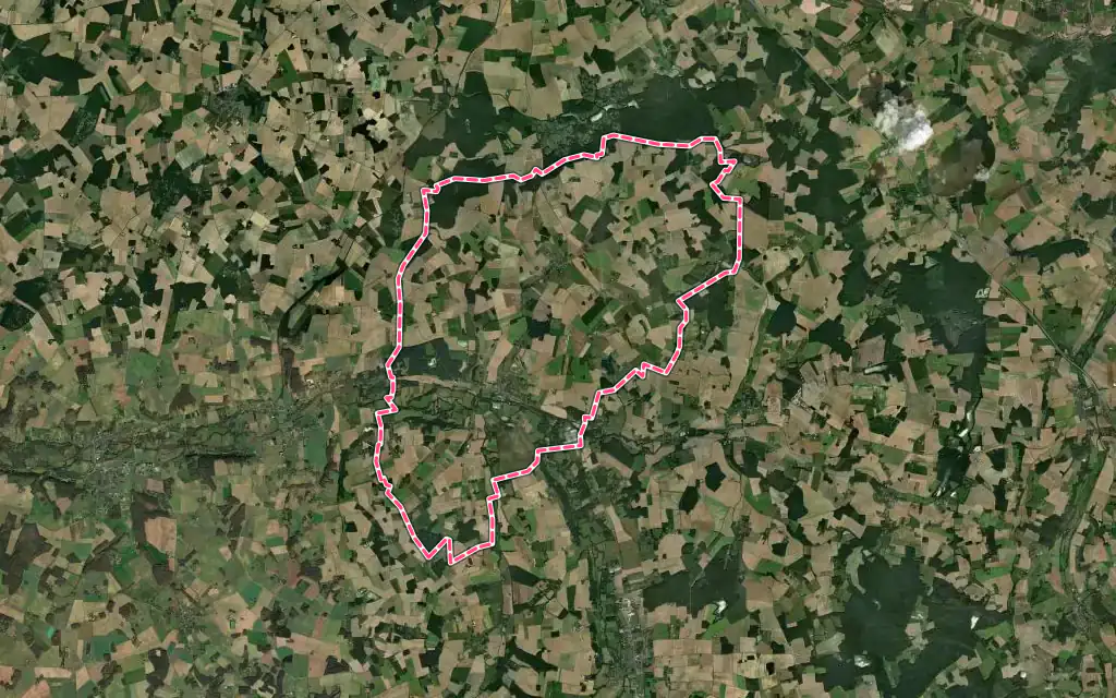 Vue satellite de Douchy-Montcorbon avec ses contours administratifs