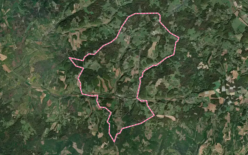 Vue satellite de Douville avec ses contours administratifs
