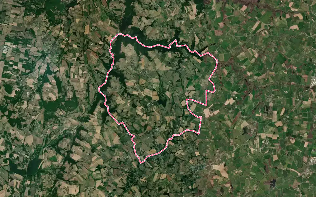 Vue satellite de Drulhe avec ses contours administratifs