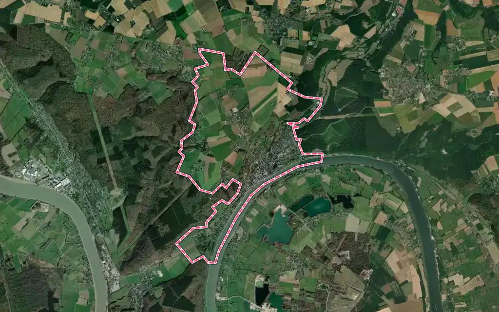 Vue satellite de Duclair avec ses contours administratifs
