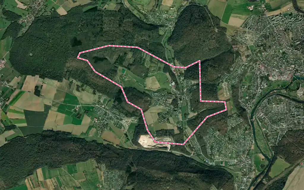 Vue satellite de Dung avec ses contours administratifs