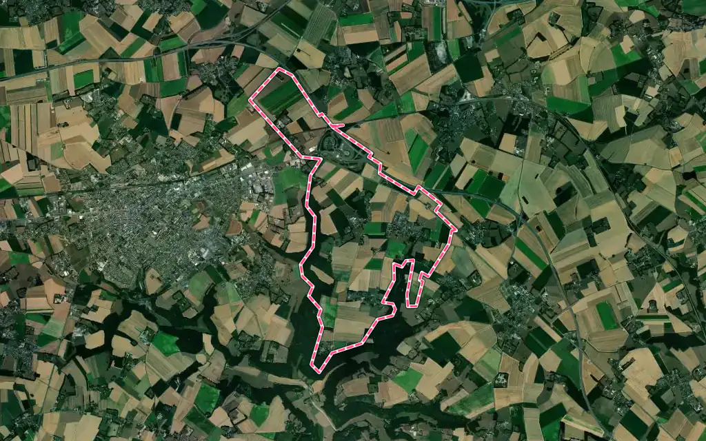 Vue satellite de Écalles-Alix avec ses contours administratifs