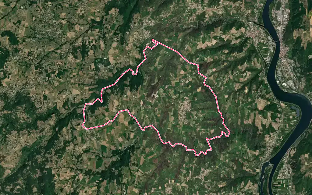 Vue satellite de Eclassan avec ses contours administratifs